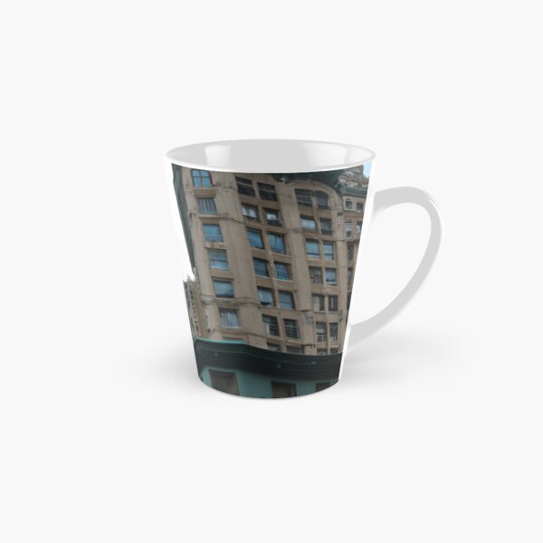 New York is the city of contrasts Tall Mug