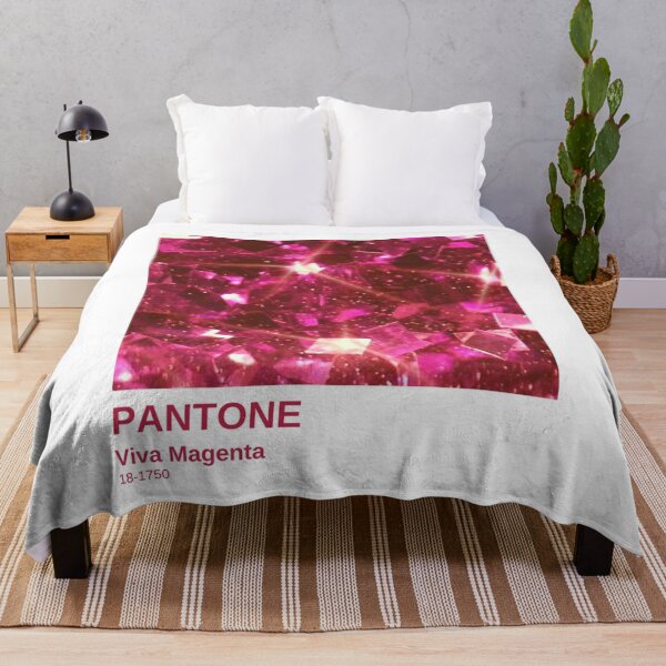 Artikelvorschau, Pantone Viva Magenta Kristallästhetik entworfen und verkauft von shimoda214.