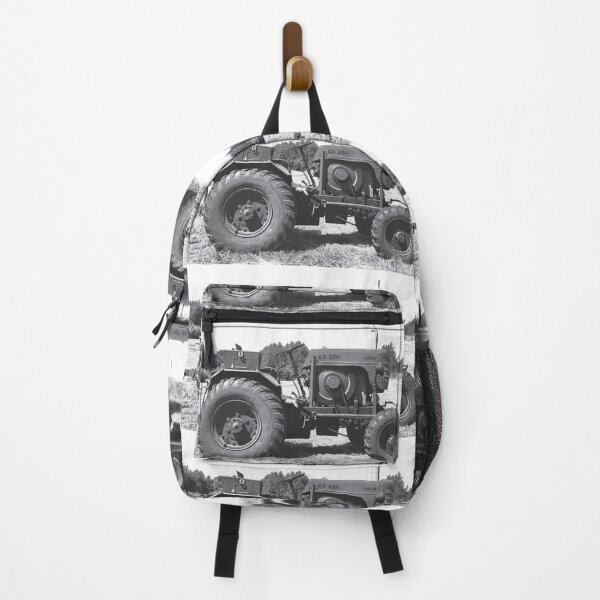 Artikelvorschau, Traktor alte Maschine grau Retro-Muster Vintage entworfen und verkauft von WRECZ.