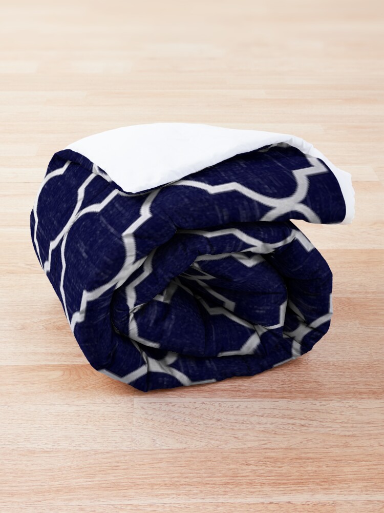 Alternate view of Midnight Blue Quatrefoil Comforter