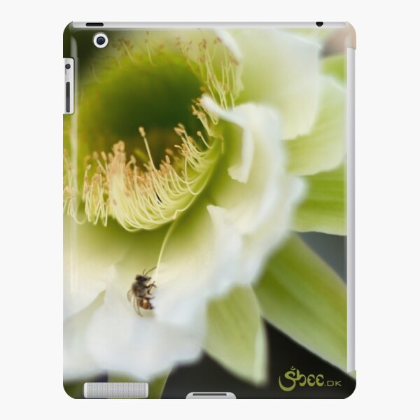 Princess of the Night - Bloom Close Up iPad Snap Case