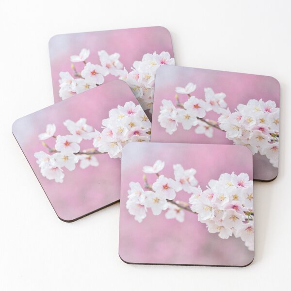 Artikelvorschau, Kirschblüten auf rosa Hintergrund entworfen und verkauft von Aradalo.