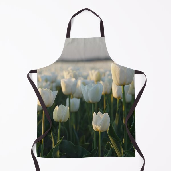Artikelvorschau, Weiße Tulpen, die bei Sonnenuntergang pflanzen entworfen und verkauft von Aradalo.