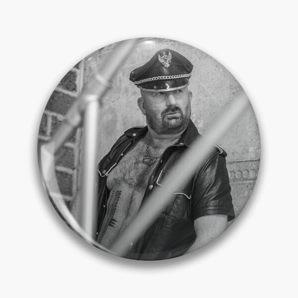 Artikelvorschau, TROY T SCOTT - Lookout aus Leder entworfen und verkauft von TroyTScott.