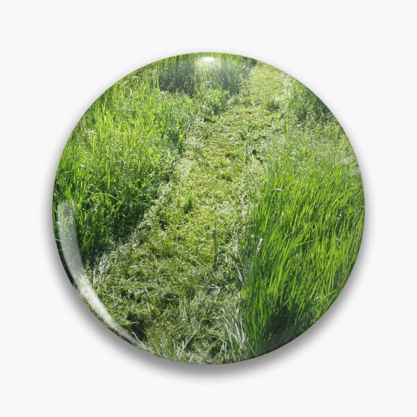 Artikelvorschau, Beautiful green grass field entworfen und verkauft von Angela Cini.