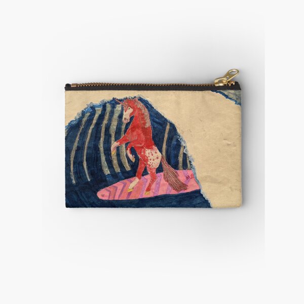 Aperçu de l'œuvre Dark pink/red Appaloosa Surfing Unicorn "Tine" créée et vendue par MauiMAD.