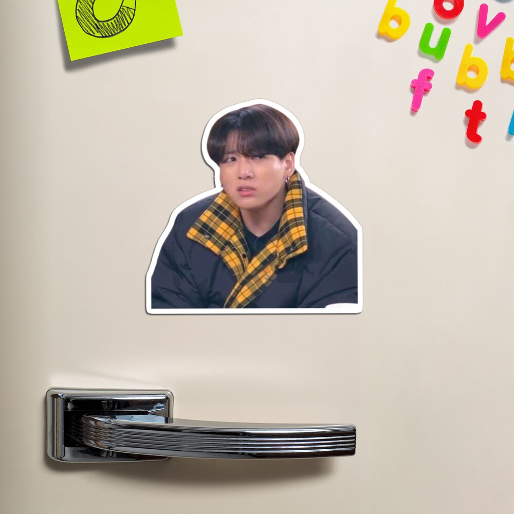 グクちゃんマグネット Jungkook BTS JK judging face funny