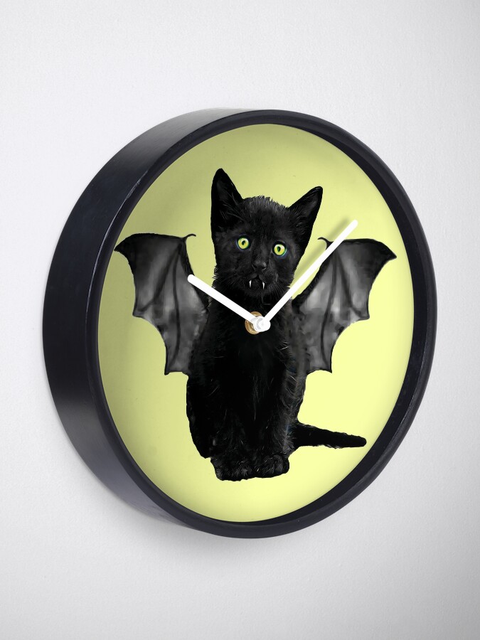 Horloge T Shirt Drole De Chauve Souris Chat Noir De Batcat Par Trendytees12 Redbubble