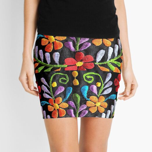 Embroidered pencil mini clearance skirt