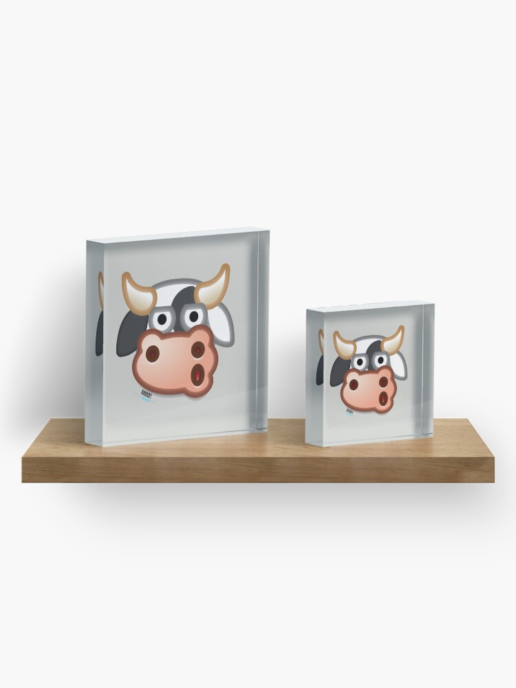 Alternate view of MOO! Acrylic Block