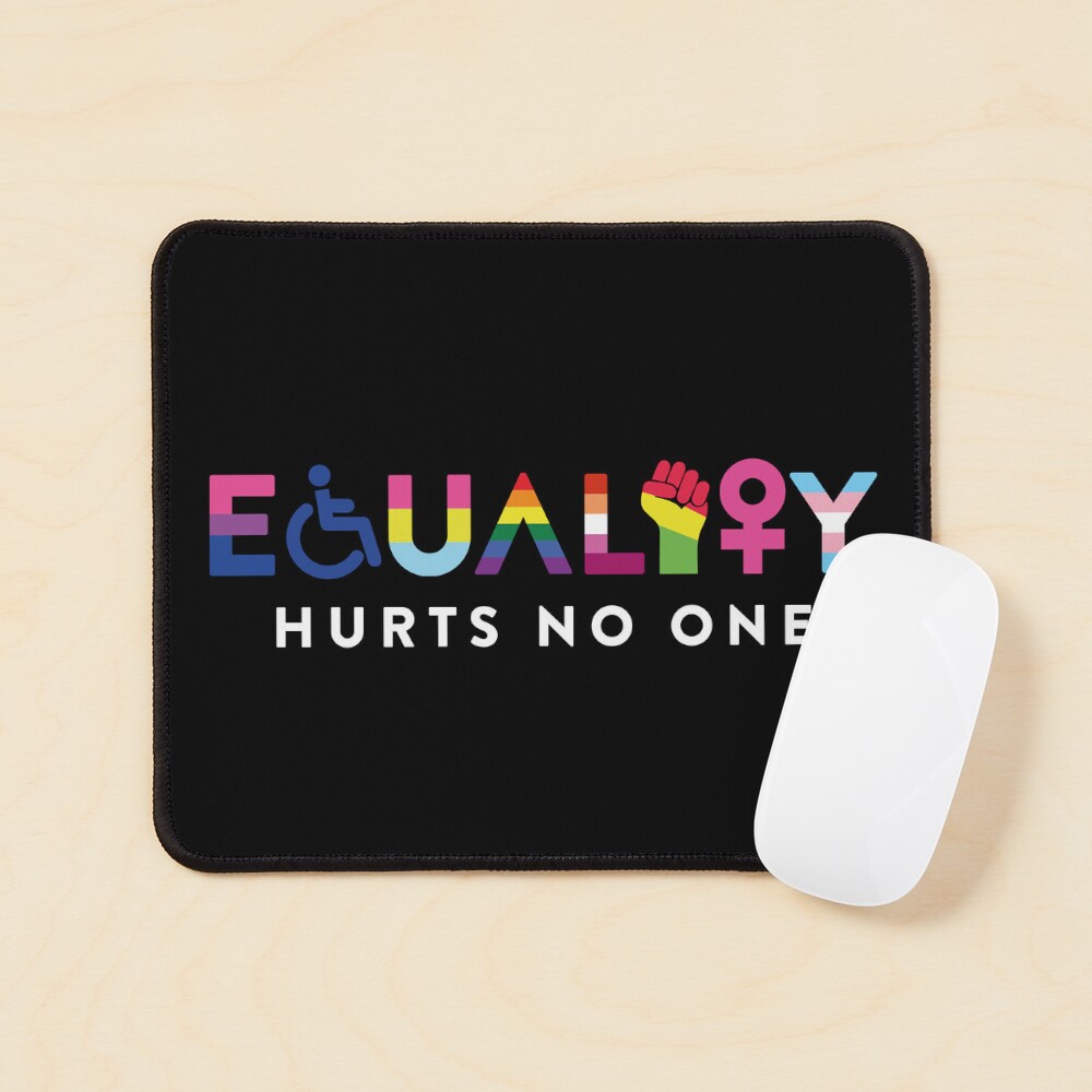 Artikel-Vorschau von Mauspad, designt und verkauft von thequeershop.