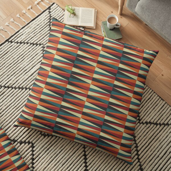 Triangularis Floor Pillow