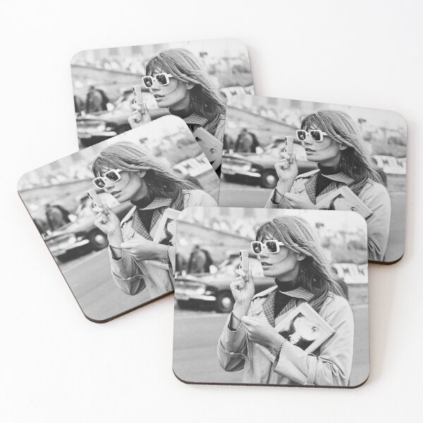 Artikelvorschau, Francoise Hardy Modefotografie - Vogue-Fotoshooting in Schwarz-Weiß entworfen und verkauft von HoneymoonHotel.