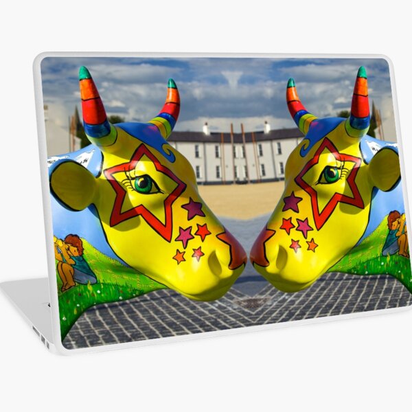 Play Trail - Asperations Cow, Ebrington Laptop Skin