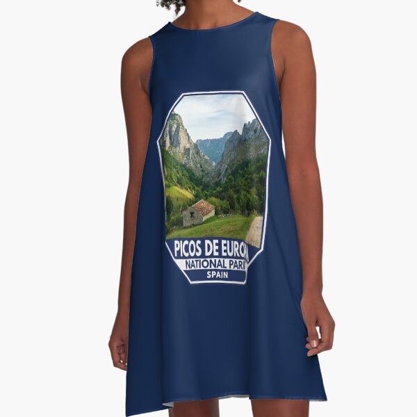 Vista previa del artículo con la obra «Emblema de España del Parque Nacional Picos de Europa», diseñado y vendido por KrisSidDesigns.