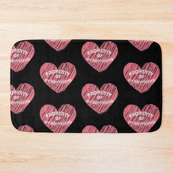 Aperçu de l'œuvre Property Of My Boyfriend Design créée et vendue par VandJStore.