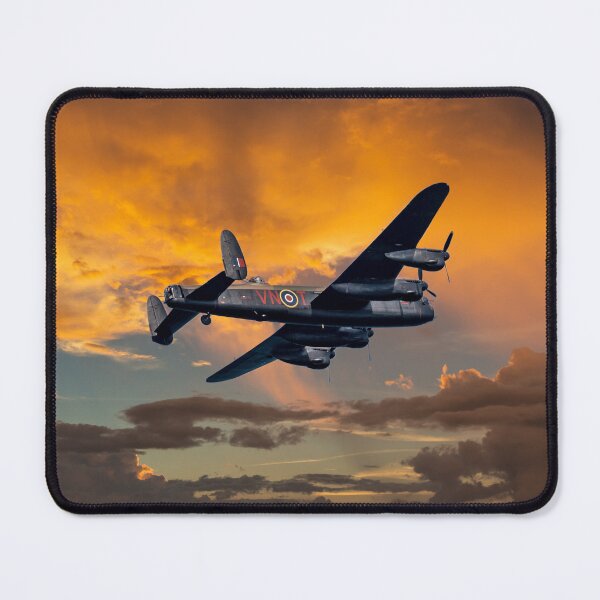 Round Mouse Mat Lancaster Bomber Planes WW2 Formation