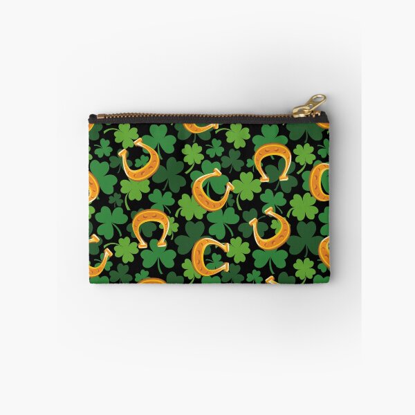 Artikelvorschau, St. Patrick's Day Green Clover und Gold Horseshoe Print Pattern entworfen und verkauft von PinHookPrincess.