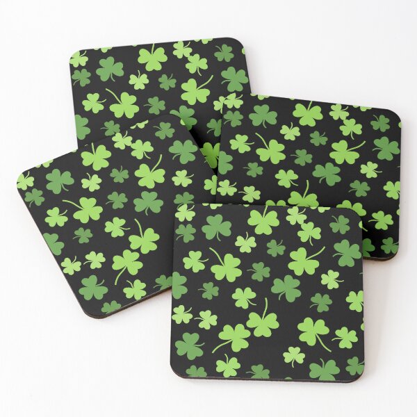 Artikelvorschau, St. Patrick's Day Green Clover Druckmuster auf schwarzem Hintergrund entworfen und verkauft von PinHookPrincess.