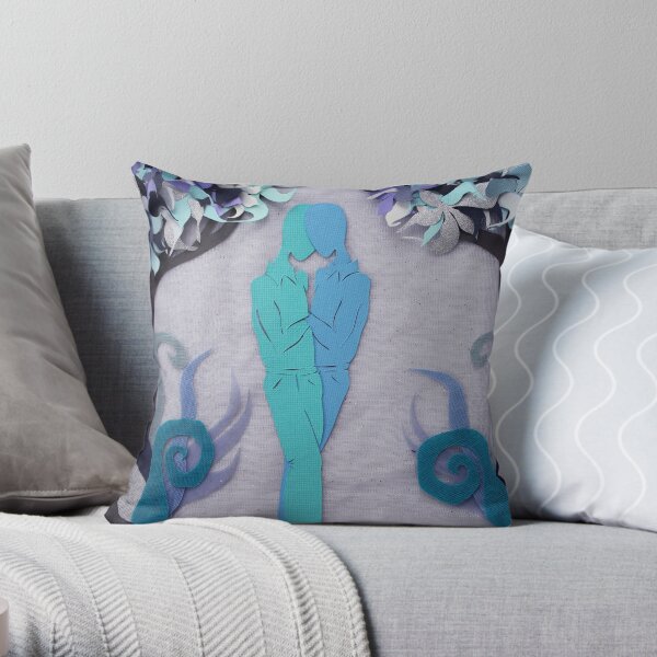 Winter Kiss #1 Throw Pillow
