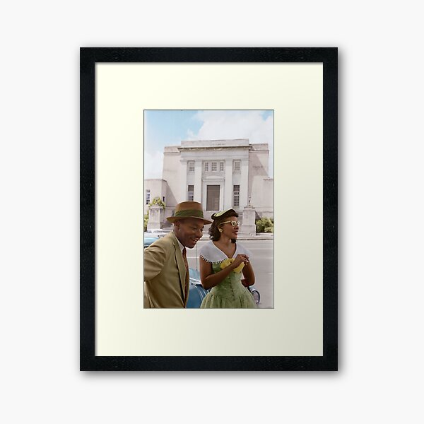 Aperçu de l'œuvre Martin Luther King, Jr. et Coretta Scott King en 1956 - Colorisé créée et vendue par Jared Andersen.