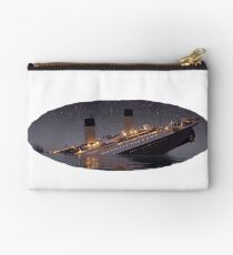 Titanic undiendose Studio Pouch