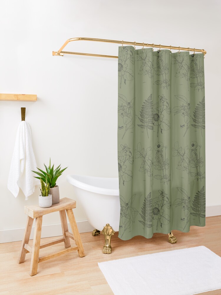 Aperçu 3 sur 5. Rideau de douche avec l'œuvre FIERE & FRAGILE créée et vendue par IsaureEcartfixe.