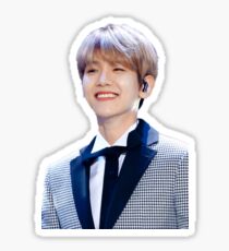 EXO Baekhyun lächelnd Sticker