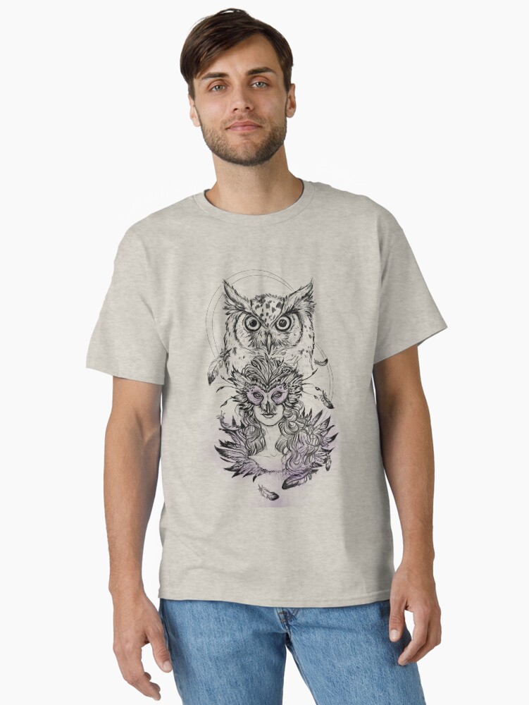 Thumbnail 2 von 7, Classic T-Shirt, Owl Lady designt und verkauft von Illumarie.