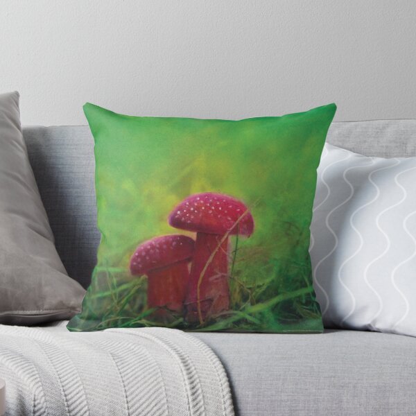 Mushroom dreams Throw Pillow
