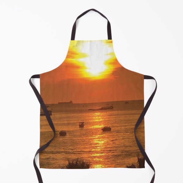 Artikelvorschau, Sonnenuntergang am Strand von Pattaya Thailand entworfen und verkauft von ForecastVSN.