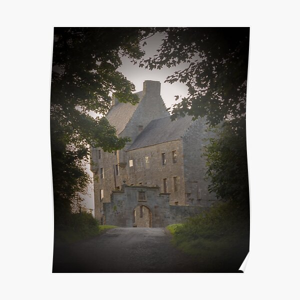 Lallybroch - Midhope Castle Poster