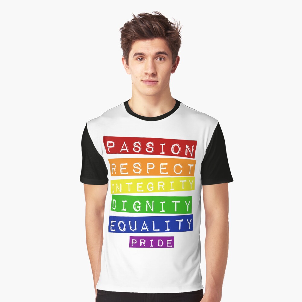 Artikel-Vorschau von Grafik T-Shirt, designt und verkauft von RdwnggrlDesigns.