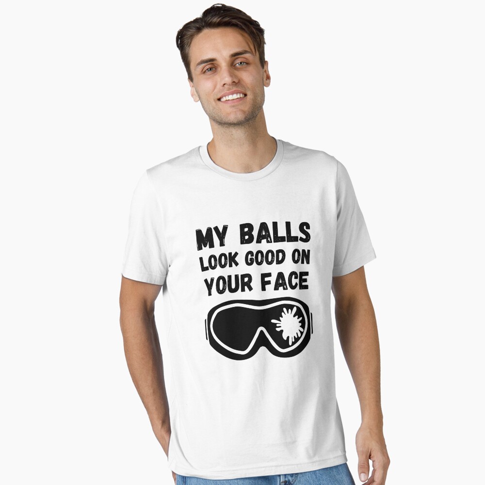 Vista previa del artículo con la obra «Camiseta esencial», diseñado y vendido por BeeClassyDesign.