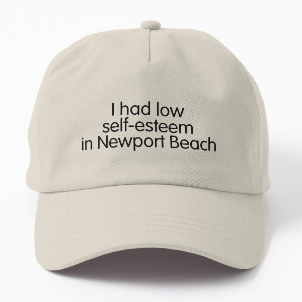 Vista previa del artículo con la obra «tenía baja autoestima en Newport Beach | Camisas, gorras y calcomanías inspiradas en Arrested Development», diseñado y vendido por Alex Bracken.