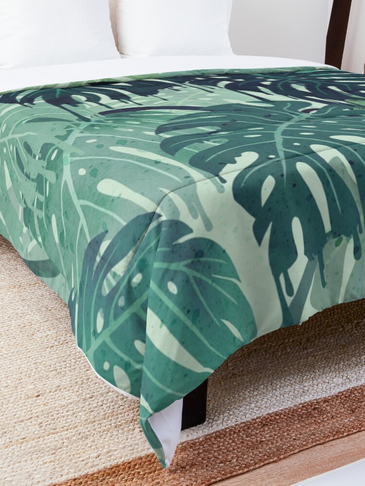 Alternate view of Monstera Melt (in Green) Comforter