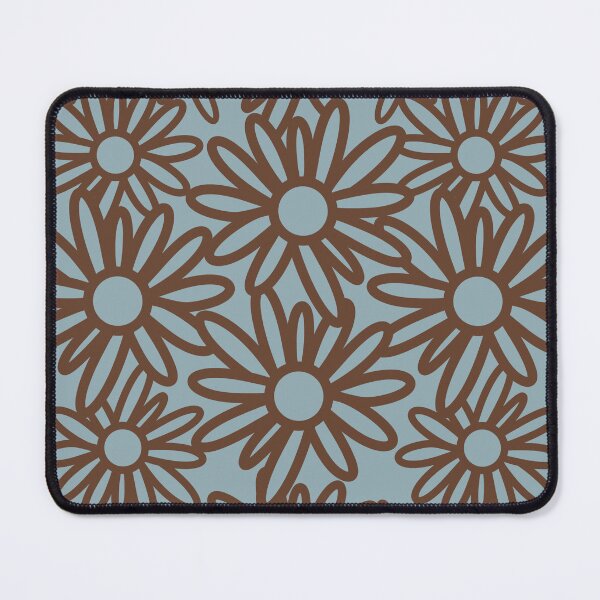 Artikel-Vorschau von Cute Daisy Flower Garden Pattern In Muted Colors Deep Blue & Brown, designt und verkauft von scorpiolane.