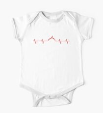 DisBeat Short Sleeve Baby One-Piece