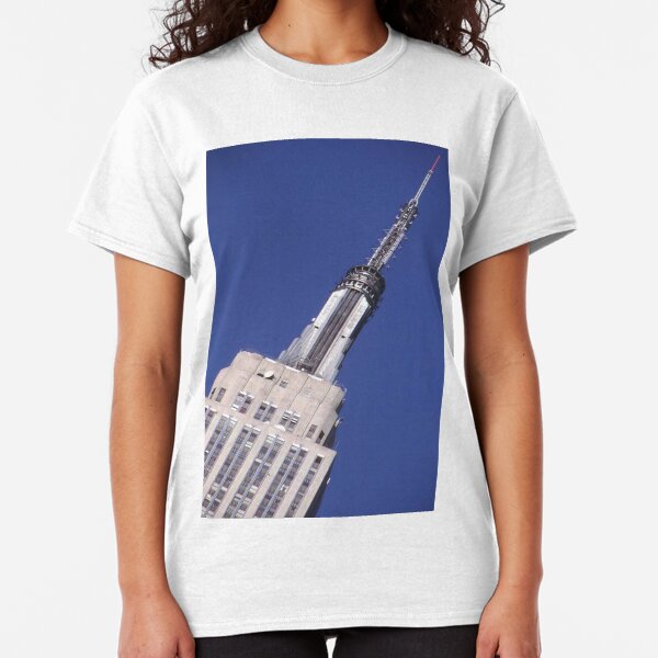 Reach for the sky Classic T-Shirt