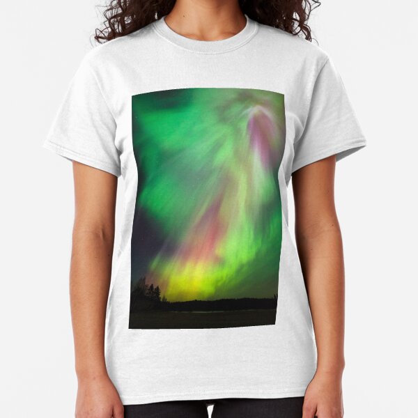 Big beautiful multicolored northern lights Classic T-Shirt