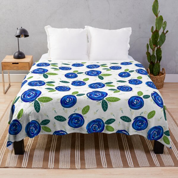 Artikelvorschau, Blaue enge Rosen und Ditzy Flowers entworfen und verkauft von dKarthdesign.