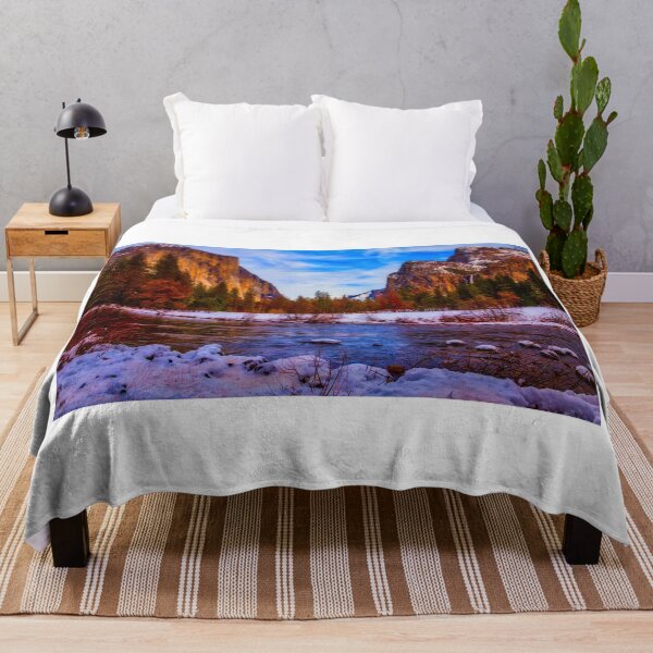 Artikelvorschau, El Capitan Sonnenuntergang Yosemite Valley entworfen und verkauft von Garry Gay.