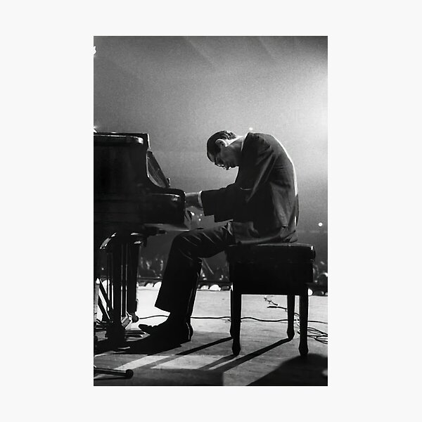 Aperçu de l'œuvre Affiche de concert de Bill noir et blanc créée et vendue par carolsandysa.