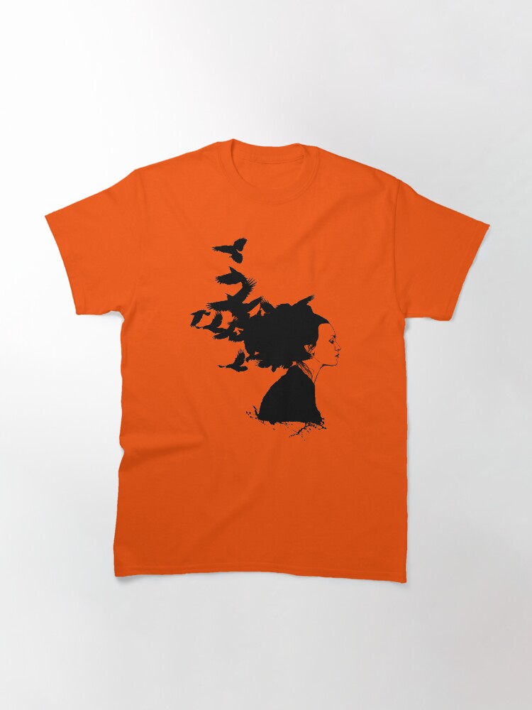 Alternate view of Chloe Cosplay Before the storm Classic T-Shirt