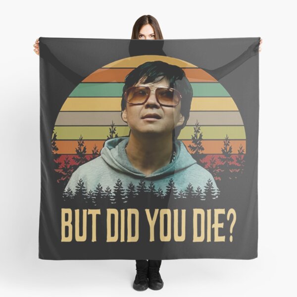 Vista previa del artículo con la obra «Pero murió camisas, Mr. Chow The Hangover Shirt, Movie Poster Gifts, Custom Shirt, Vintage Retro», diseñado y vendido por MaynardOwens.