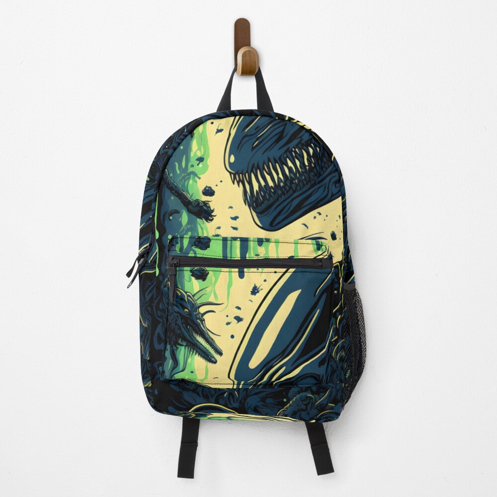 Vista previa del artículo con la obra «Mochila», diseñado y vendido por CultCrypt.