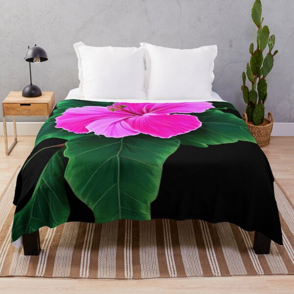 Aperçu de l'œuvre Jolie en illustration d'hibiscus rose créée et vendue par gramizzia.