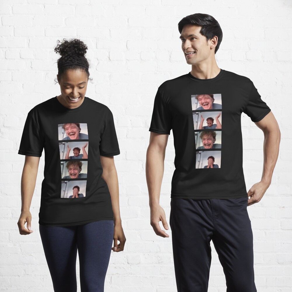 Aperçu de l'œuvre T-shirt respirant créée et vendue par ninacollages.