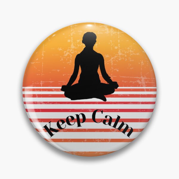 Artikelvorschau, Behalten Sie Ruhe und meditieren Sie Silhouette Meditation auf dem Vintage Orange Sunset Hintergrund mit Keep Calm Text Meditation Lover Yoga Lover Keep Calm and Relax Zen entworfen und verkauft von Apkdesigner.