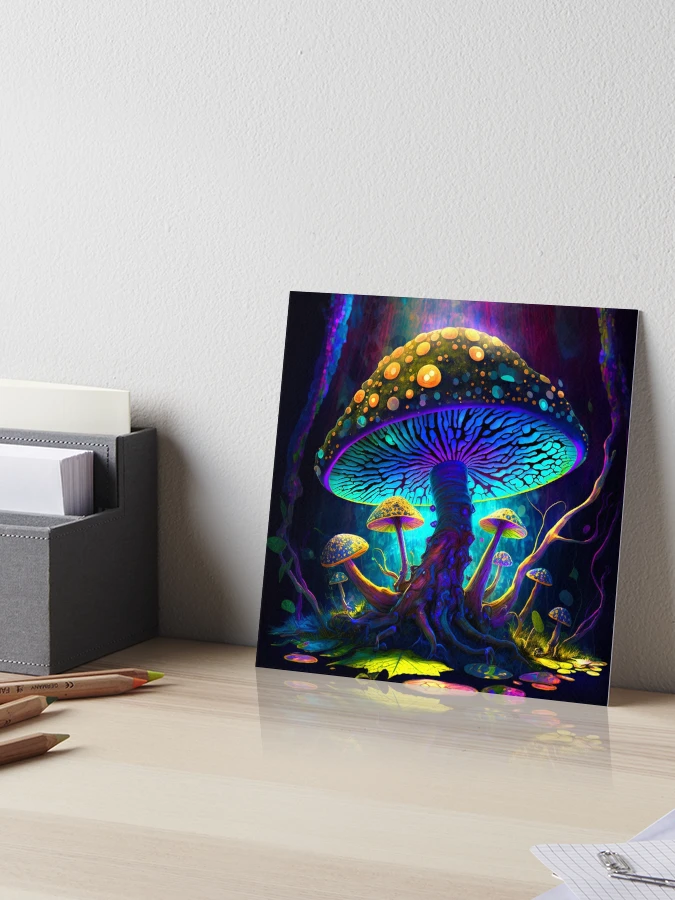 Impression rigide for Sale avec l'œuvre « Illumination Champignon Magique -  Champignons » de l'artiste internlvisions